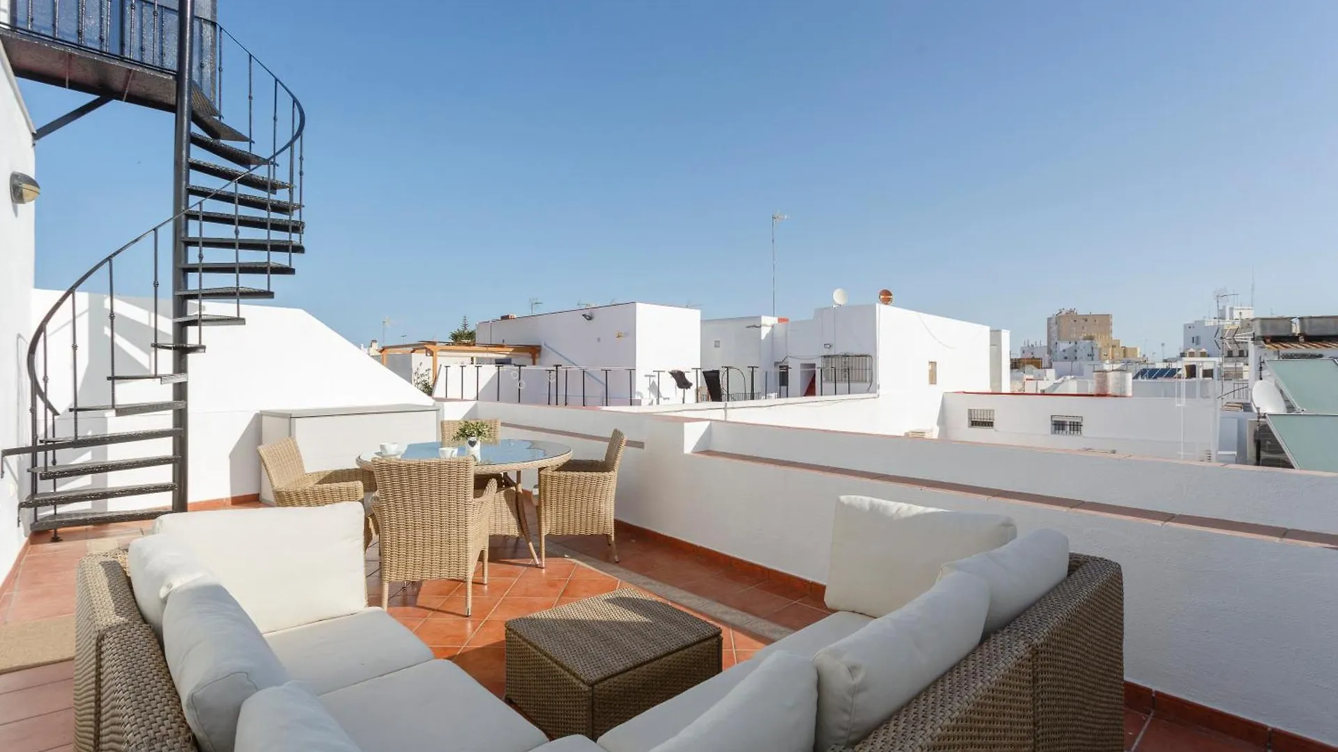 El Atico De Los Ingleses By Cadiz4Rentals (Adults Only) 0*, Cadiz Spain