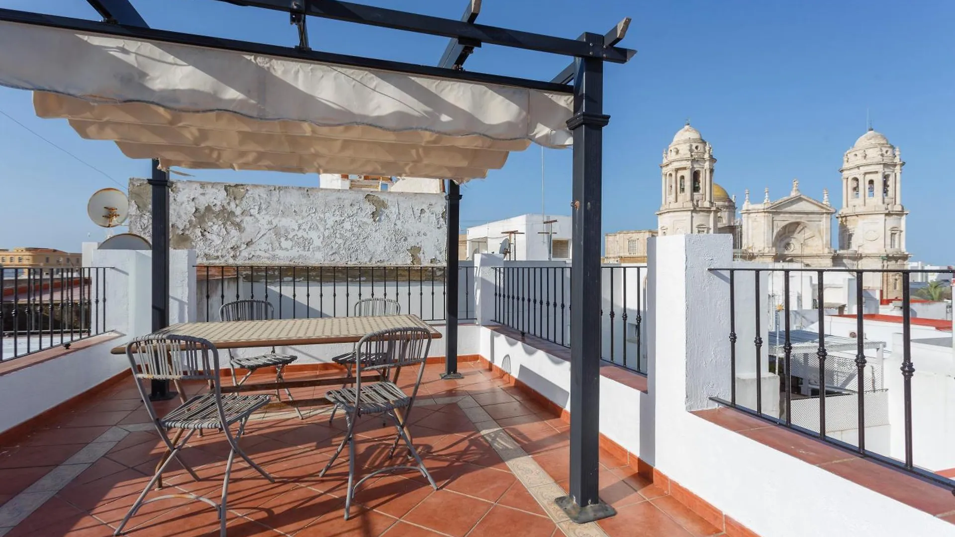 Apartment El Atico De Los Ingleses By Cadiz4Rentals (Adults Only)